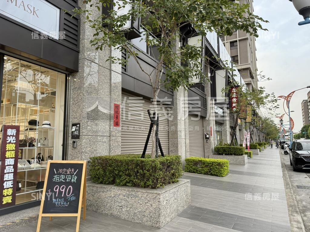 樂屋_台中市東區湖濱雙星待售房屋 台中市東區湖濱雙星待售房屋