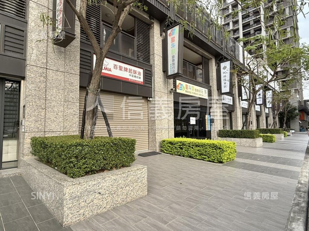 樂屋_台中市東區湖濱雙星待售房屋 台中市東區湖濱雙星待售房屋
