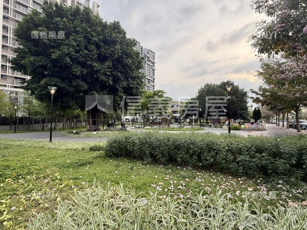 樂屋_台中市東區湖濱雙星待售房屋 台中市東區湖濱雙星待售房屋