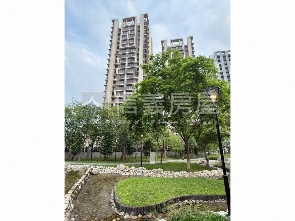 樂屋_台中市東區湖濱雙星待售房屋 台中市東區湖濱雙星待售房屋