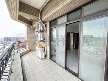 鴻邑時代園邸待售房屋