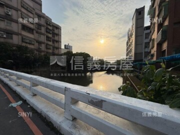 東陞哈佛待售房屋