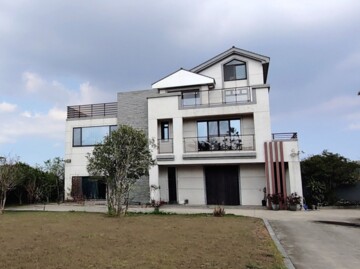 陽光加州B區/陽光山林待售房屋