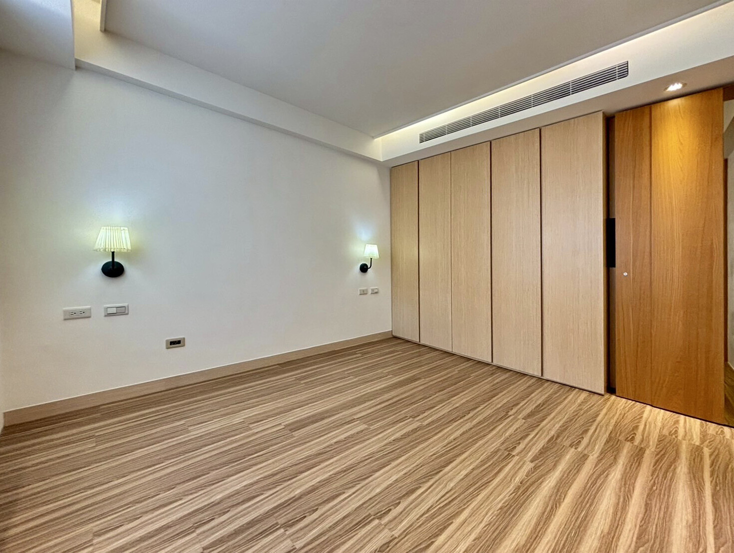 台北市中山區基河國宅2/大直美堤花園待售房屋