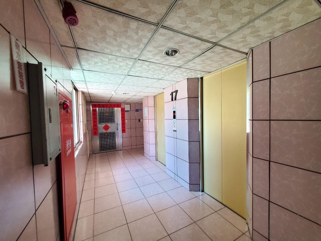 樂屋_高雄市苓雅區京華富邑待售房屋 高雄市苓雅區京華富邑待售房屋