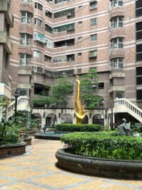 藝術第一家待售房屋