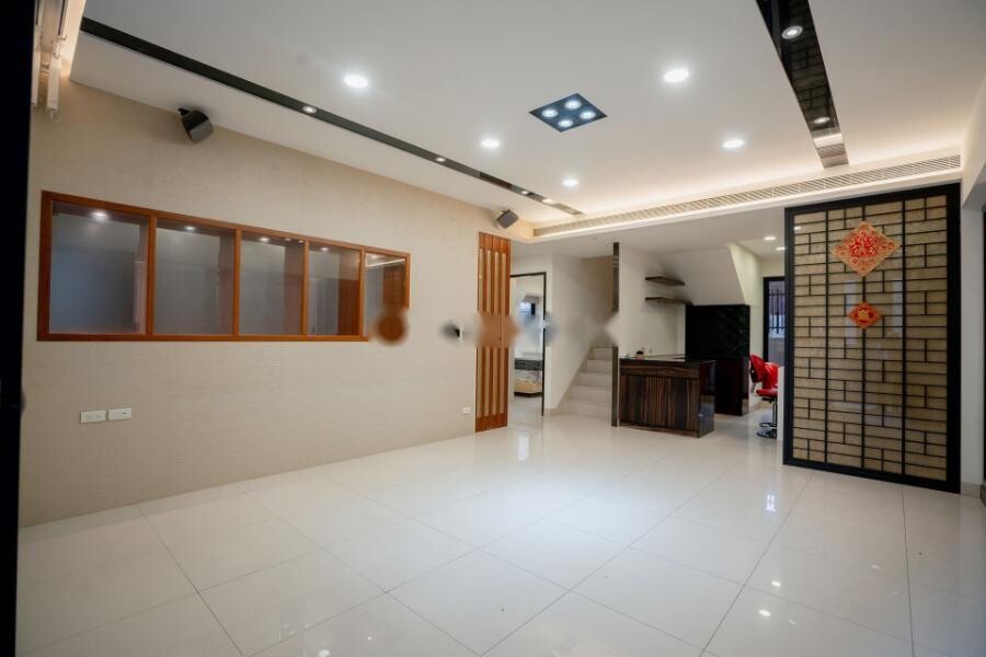 高雄市三民區河堤苑/匯河堤待售房屋