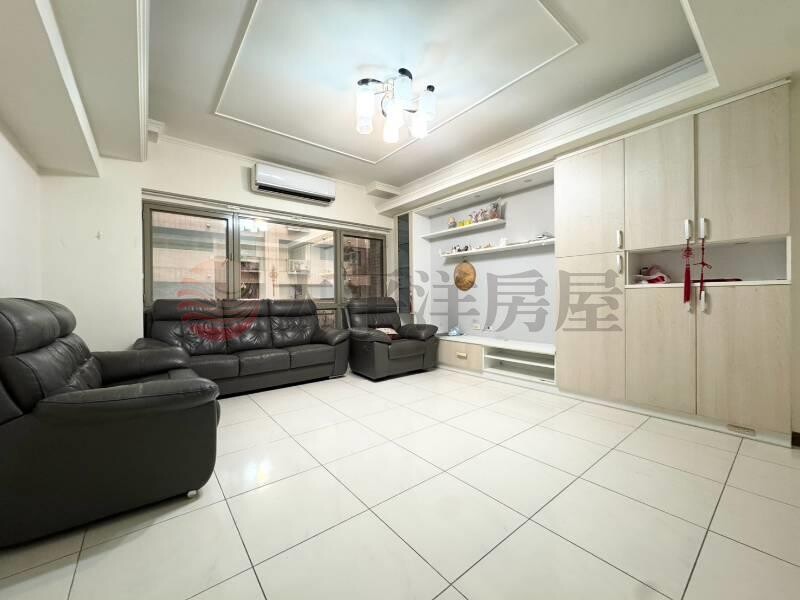 泰山買房賣屋18甲愛樂方正大四房