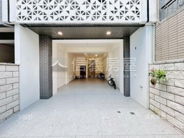國際高鐵捷運之星待售房屋