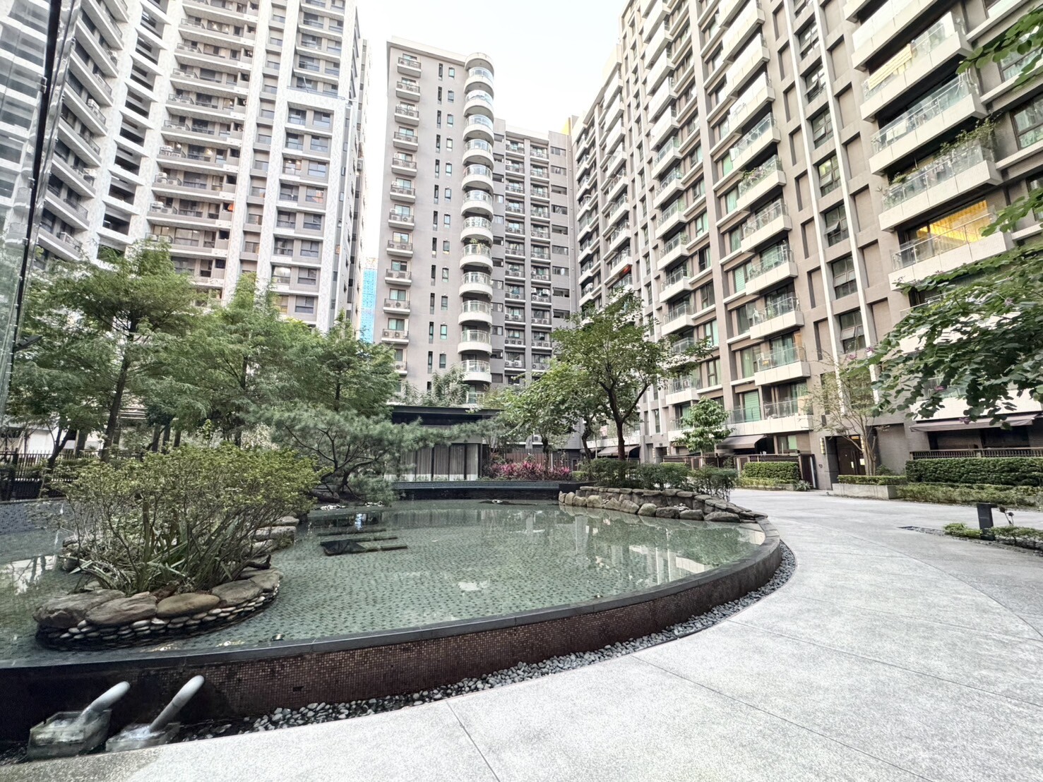 樂屋_新北市五股區合新NEW STAR世界之星待售房屋 新北市五股區合新NEW STAR世界之星待售房屋