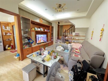 法國小鎮香椰區待售房屋
