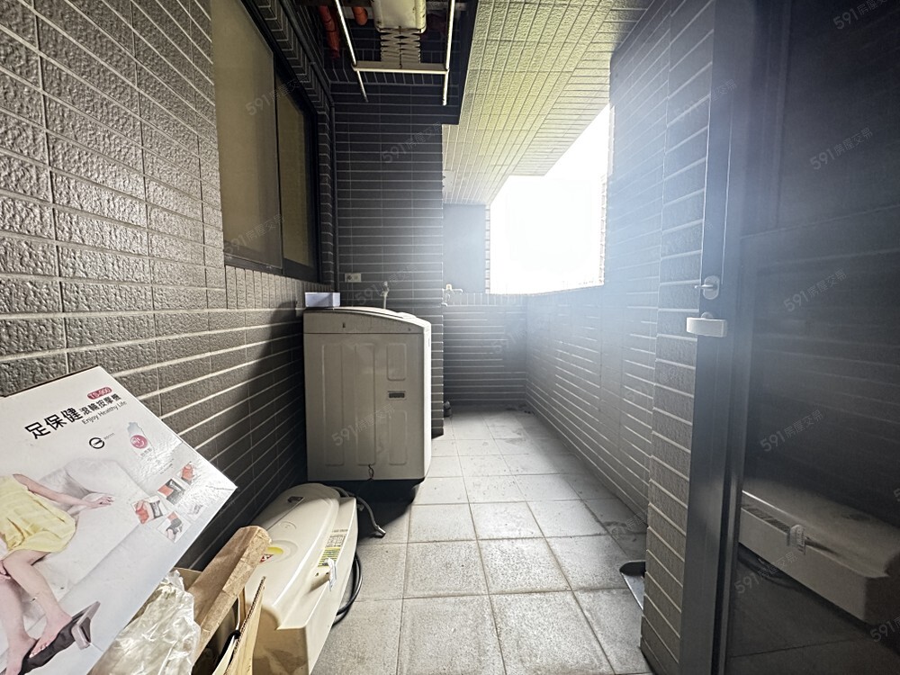 新北市淡水區涵月待售房屋
