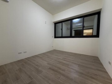 逸璟建國路透天待售房屋