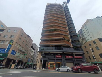 京城阿波羅待售房屋