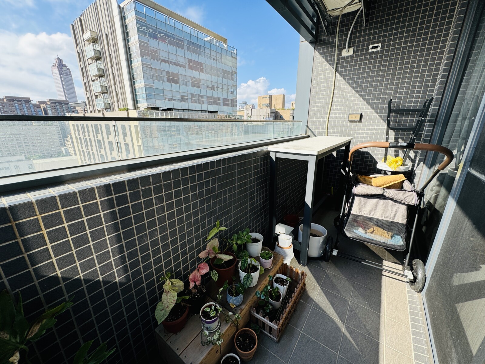 台北市大同區JR中山綻待售房屋