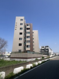 仁里欣願大樓待售房屋