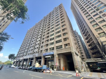 陽光情人待售房屋