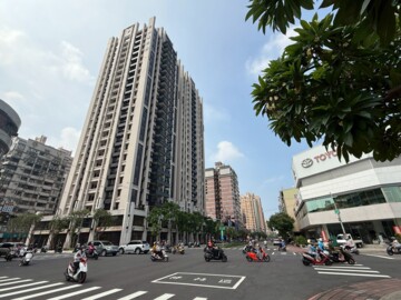【保泰一品2房車位】全新未住高樓層景觀佳 - Image 1