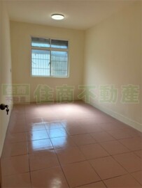 幸福社區E待售房屋