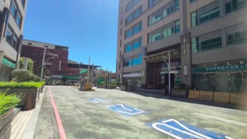 新北市五股區中興路一段/大都市科學園區 - Image 1