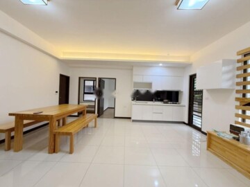 雲天大地待售房屋