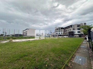 布袋重劃區83坪店面建地租 - Image 1