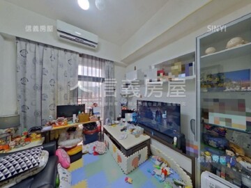 世界經貿中心待售房屋