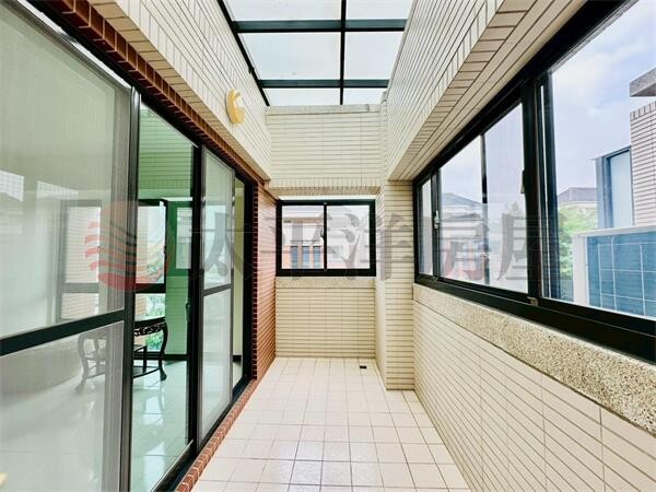 樂屋_台中市龍井區裕國天泉溫泉會館待售房屋 台中市龍井區裕國天泉溫泉會館待售房屋