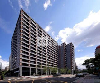 艷冠東方待售房屋