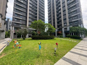 超級城市SUPER讚待售房屋