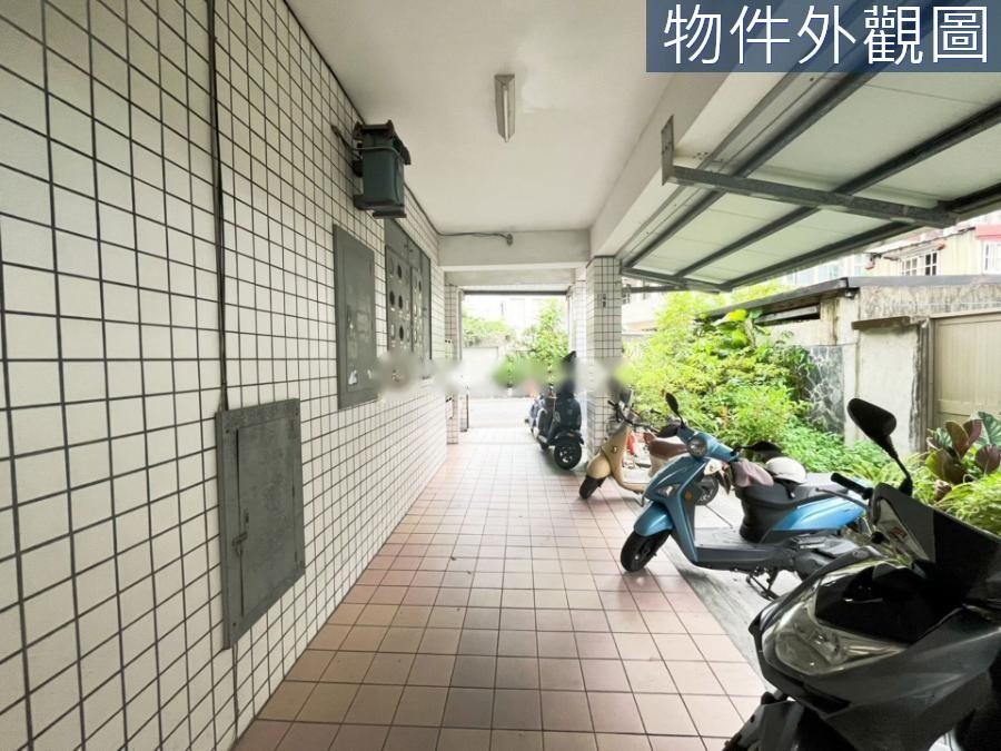 獨家站前圖書館、公園前環境優質鬧中取靜大套房