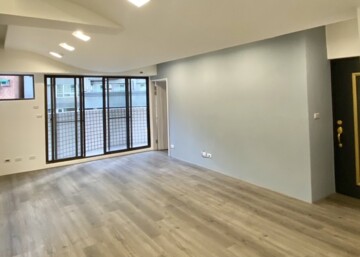 攬月樓待售房屋