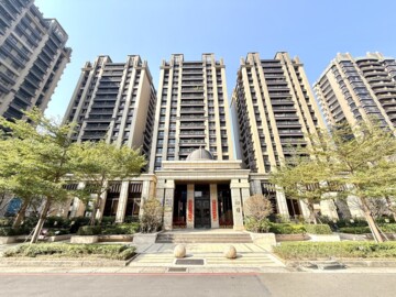 明日城2初日待售房屋