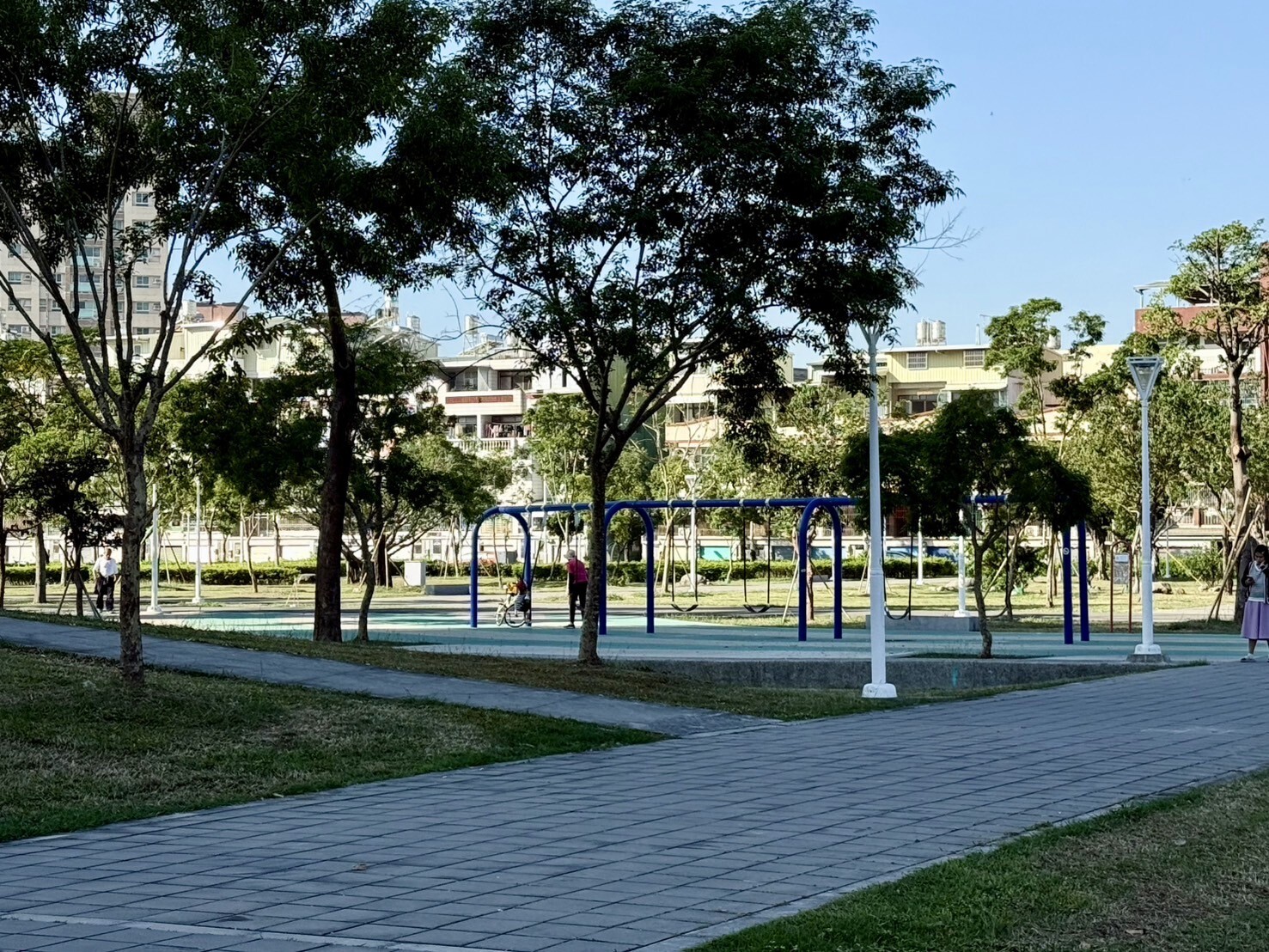 樂屋_高雄市小港區清景麟國家公園待售房屋 高雄市小港區清景麟國家公園待售房屋