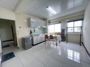 農16優質4房公寓 - Image 1