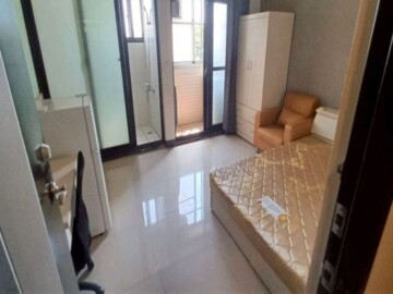 湖畔寶石捷待售房屋