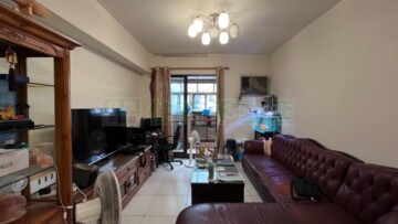 大學校園待售房屋