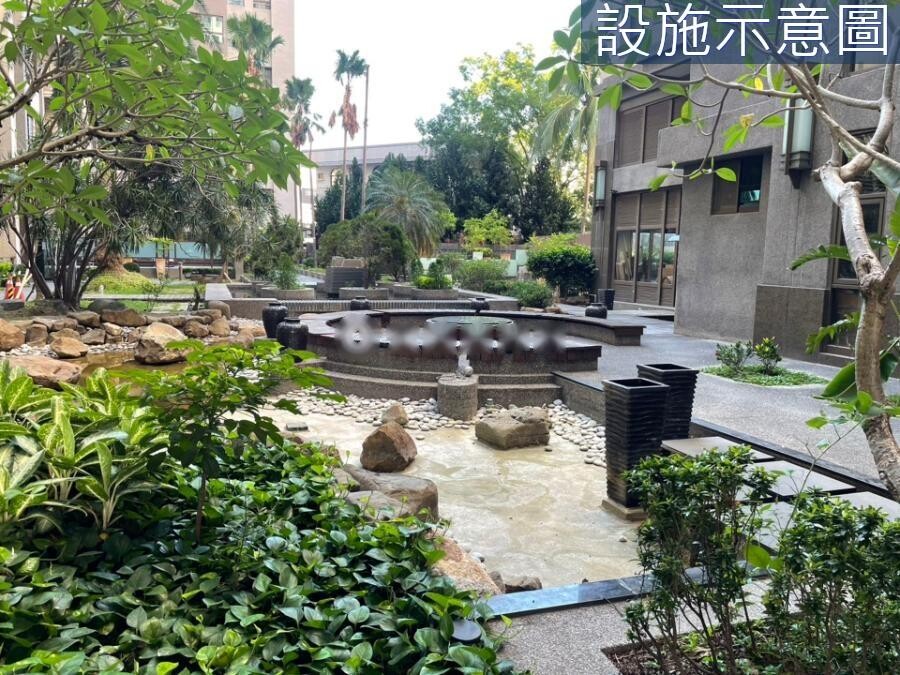 高雄市鳳山區水晶鑽大廈待售房屋