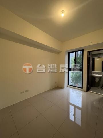 緻美園待售房屋