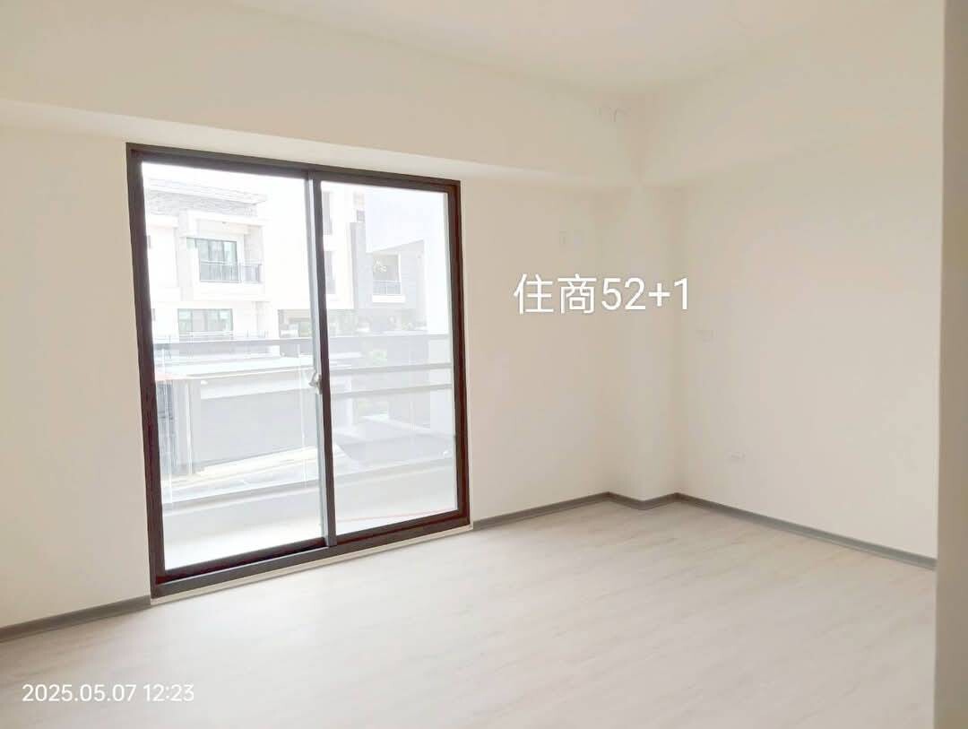 嘉義市西區流星雨巨蟹座待售房屋