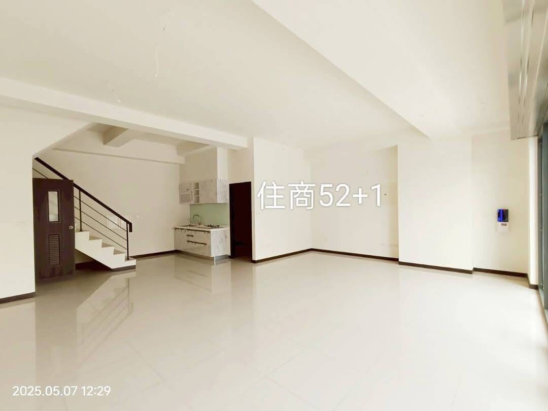 嘉義市西區流星雨巨蟹座待售房屋