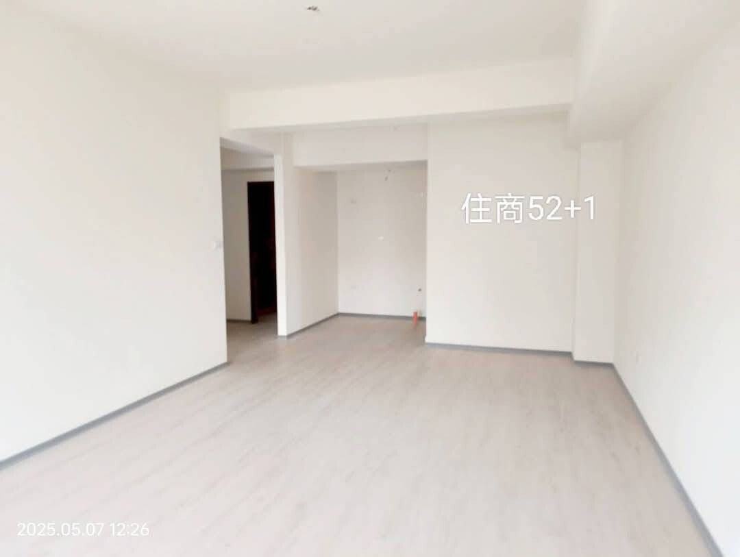 嘉義市西區流星雨巨蟹座待售房屋