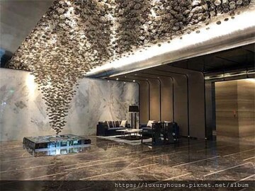 圓山藏富待售房屋