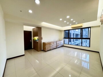 日月星辰待售房屋