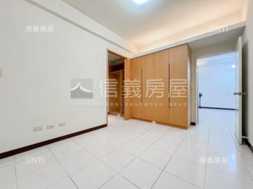 喜來登待售房屋