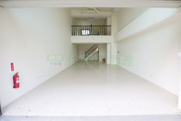 A18全新1＋2挑高金店面 - Image 1