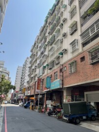 高雄第一大樓A區待售房屋