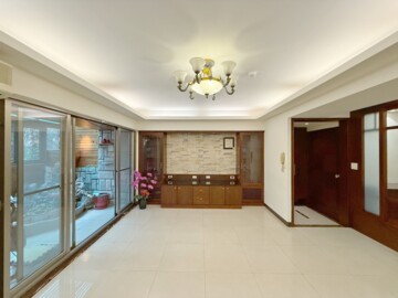 華南名人巷待售房屋