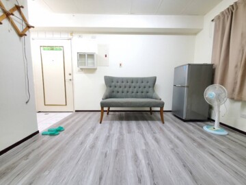 竹東長春路三段商圈電梯有整理大廳大房有陽台 - Image 1