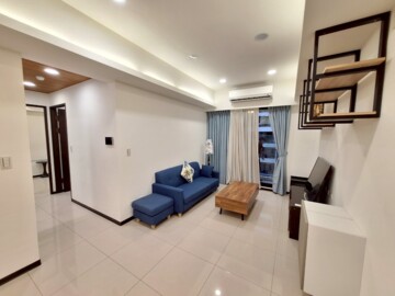 租賃仁發富悅三房平車 - Image 1